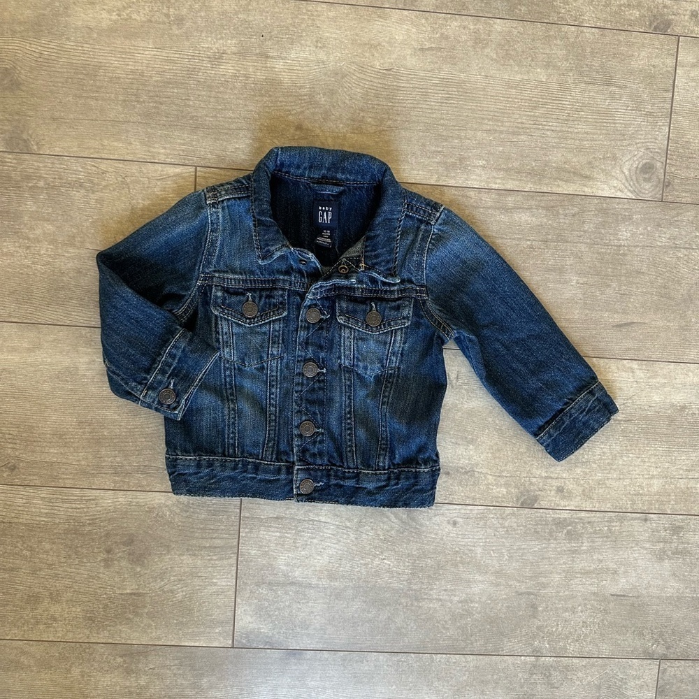Baby Gap Baby Girl Denim Jacket 12-18 Months EUC